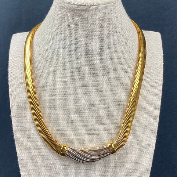 Vintage Burberrys Tubogas Omega Chain Heavy Wide Collar Necklace Gold Plated - Picture 8 of 8